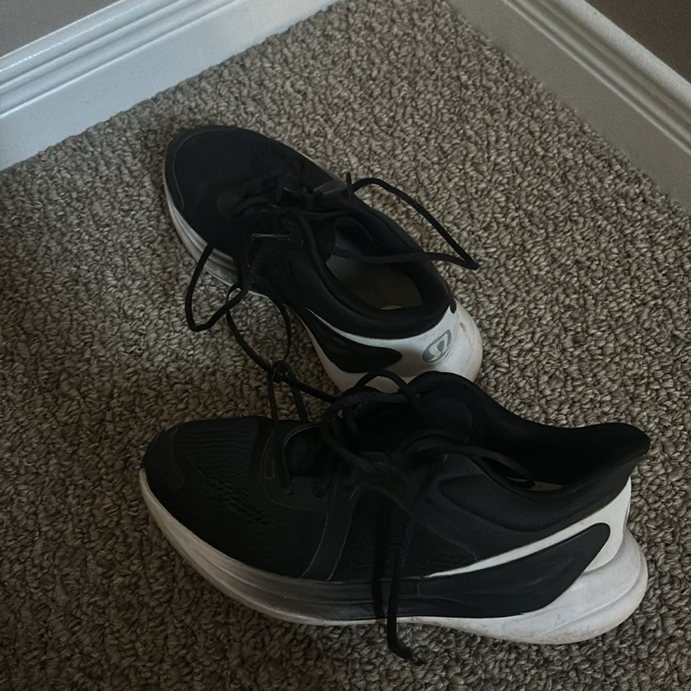 Lululemon Blissfeel Running Shoes Size 5